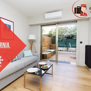 Appartement Le California - Plage Parking Privé Gratuit Terrasse, Cannes