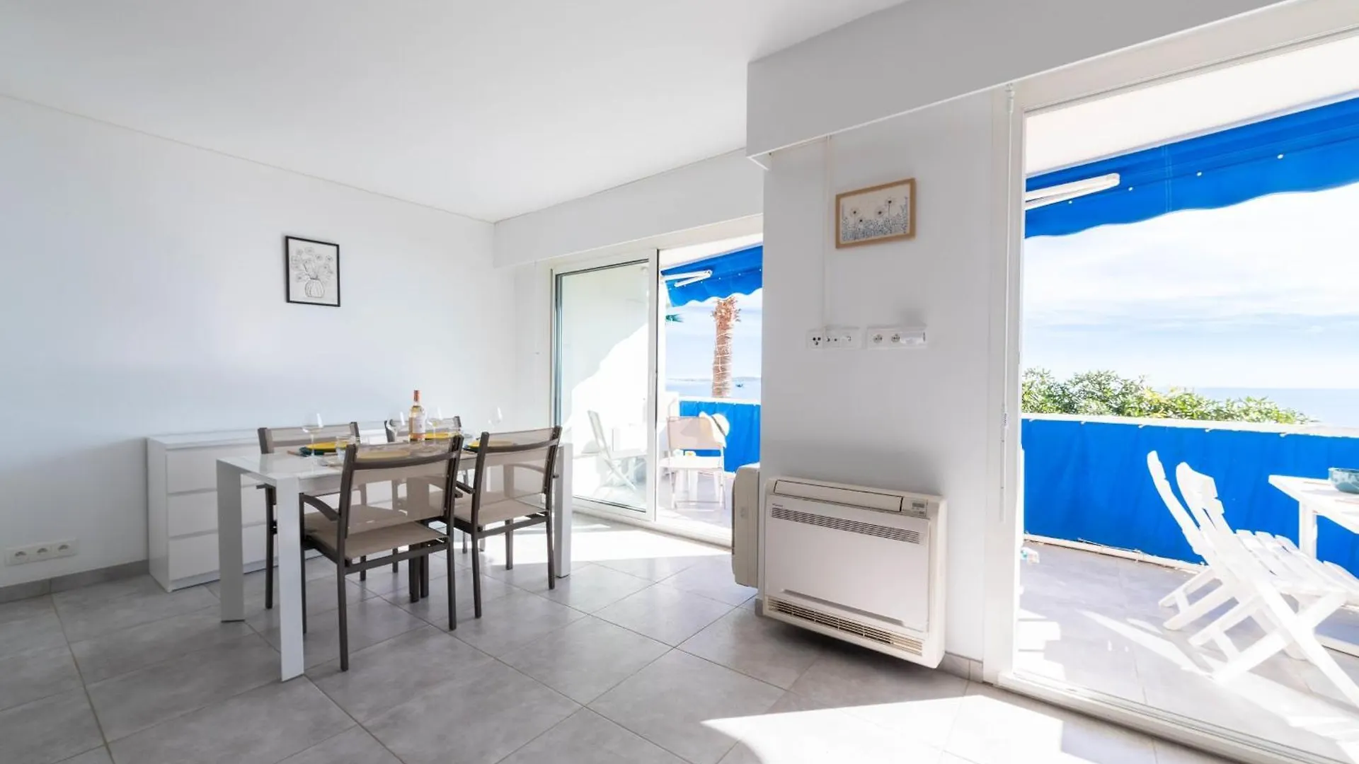 2-Br Seafront Apartment In Cannes