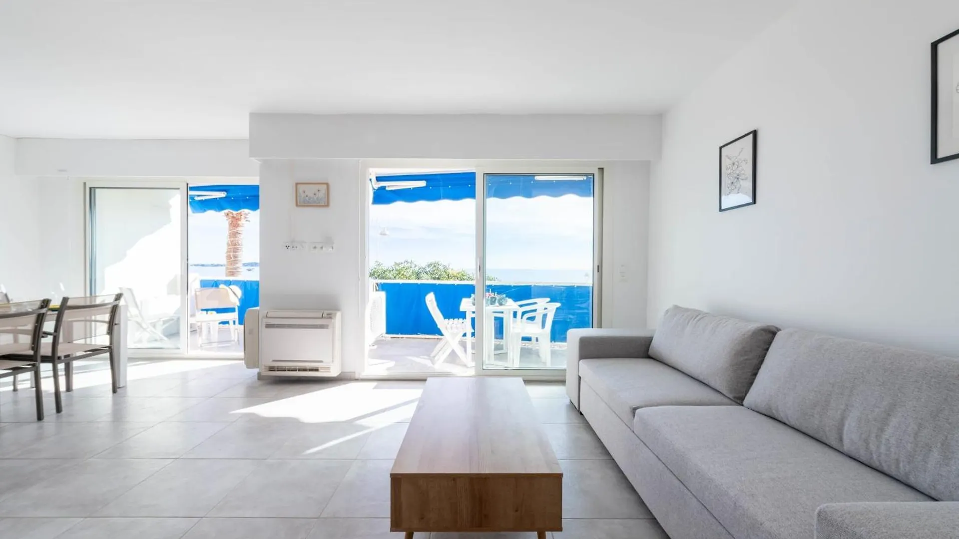 2-Br Seafront Apartment In Cannes